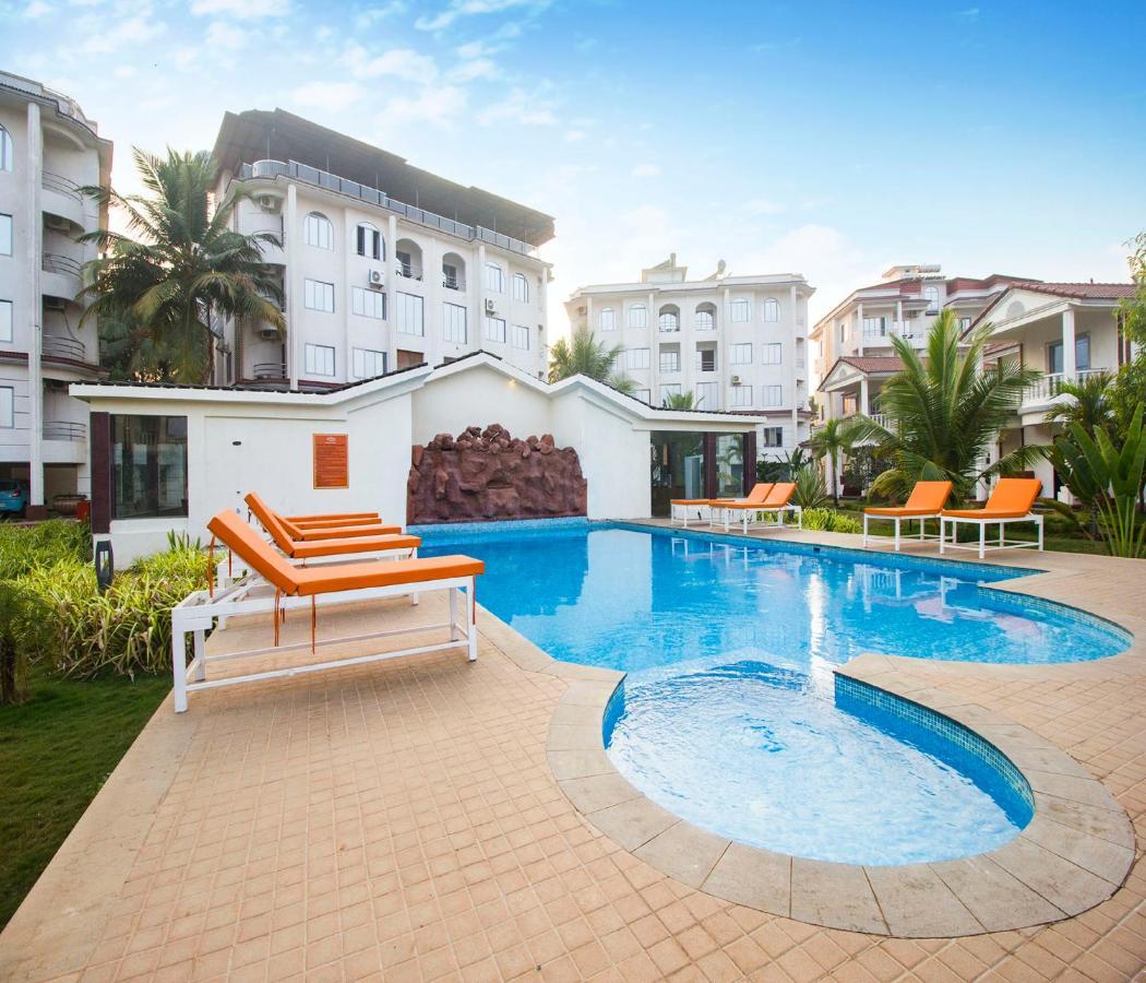 Span Suites & Villa Morjim Exterior foto